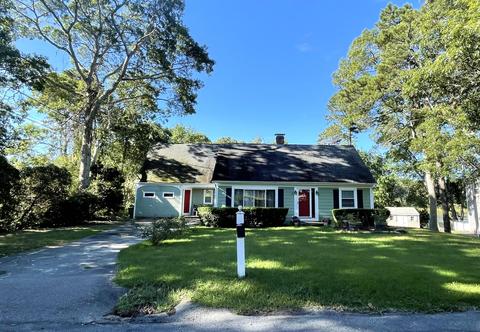 97 Sterling Rd, Hyannis, MA 02601 photo 1