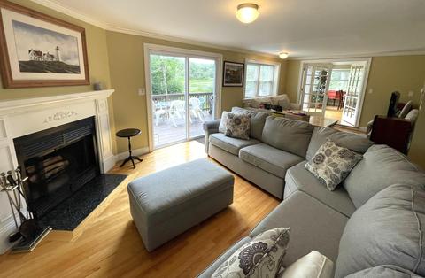 97 Sterling Rd, Hyannis, MA 02601 photo 11