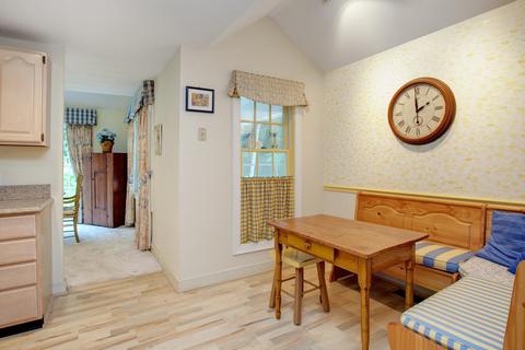 7 Hampton Ct, Mashpee, MA 02649 photo 5