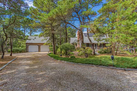 45 Spring Tide Ln, Eastham, MA 02642 photo 3