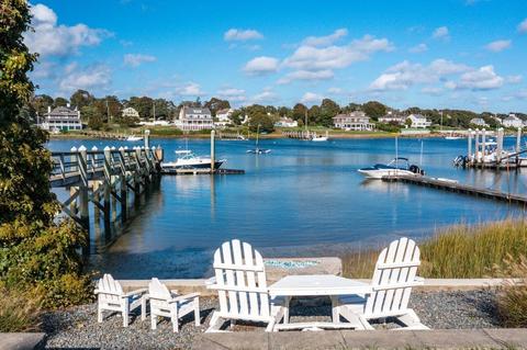 14 Pine Tree Dr, Buzzards Bay, MA 02532 photo 6