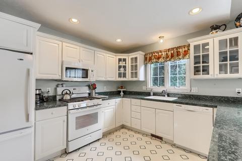 9 Darby Pt, Mashpee, MA 02649 photo 16