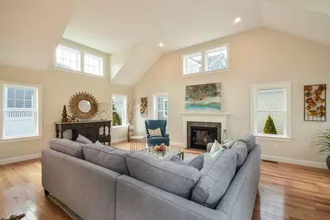 56 Cobblestone Cir, Mashpee, MA 02649 photo 4