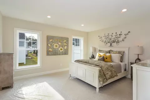 56 Cobblestone Cir, Mashpee, MA 02649 photo 9