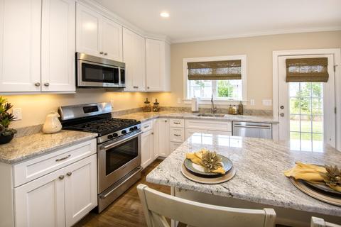 73 Cobblestone Cir, Mashpee, MA 02649 photo 3