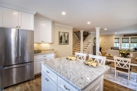 73 Cobblestone Cir, Mashpee, MA 02649 photo 4