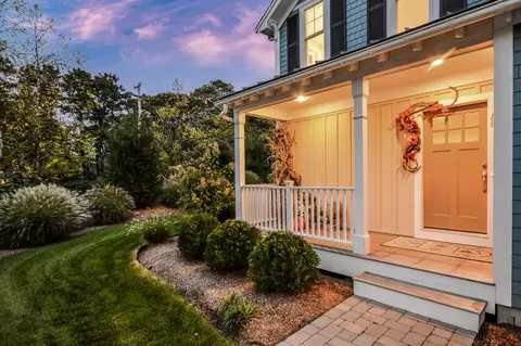 55 Cobblestone Cir, Mashpee, MA 02649 photo 3