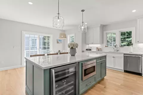 88 Cobblestone Cir, Mashpee, MA 02649 photo 12