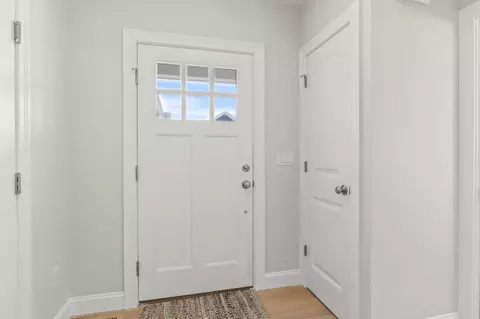 88 Cobblestone Cir, Mashpee, MA 02649 photo 4