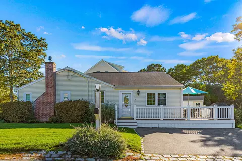 4 Pond St, Mashpee, MA 02649 photo 11