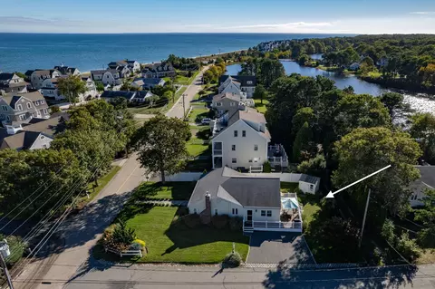 4 Pond St, Mashpee, MA 02649 photo 8