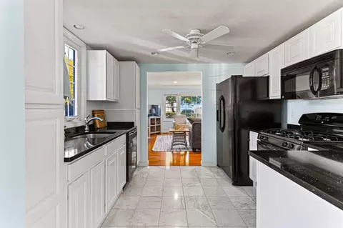 4 Pond St, Mashpee, MA 02649 photo 20