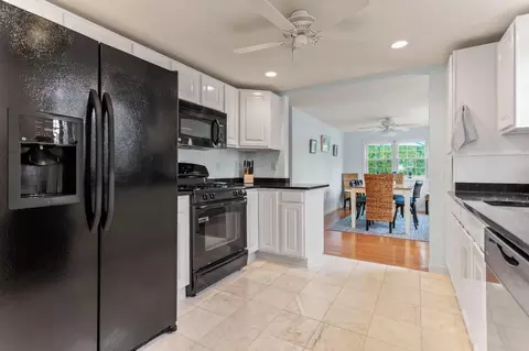 4 Pond St, Mashpee, MA 02649 photo 22
