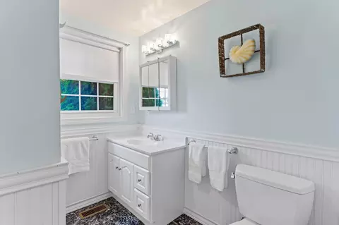 4 Pond St, Mashpee, MA 02649 photo 32