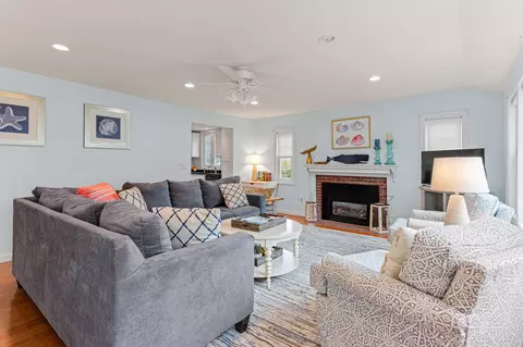 4 Pond St, Mashpee, MA 02649 photo 28