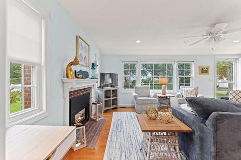 4 Pond St, Mashpee, MA 02649 photo 24