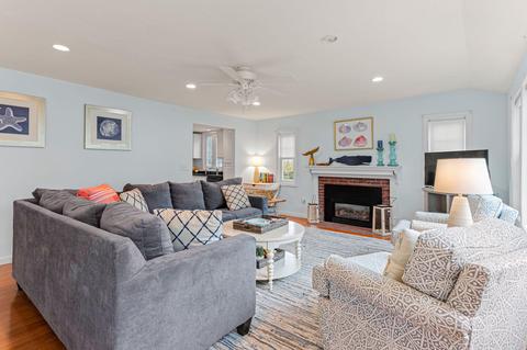 4 Pond St, Mashpee, MA 02649 photo 28