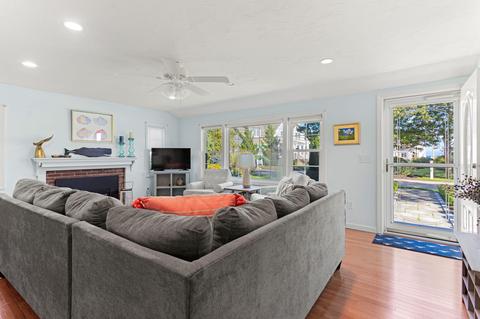 4 Pond St, Mashpee, MA 02649 photo 23
