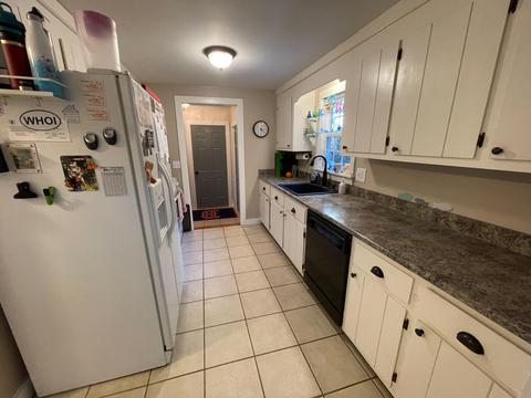 86 Goff Ter, Centerville, MA 02632 photo 10