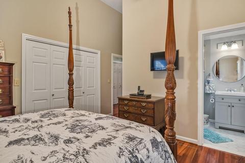 8 Derby Dr, West Barnstable, MA 02668 photo 14