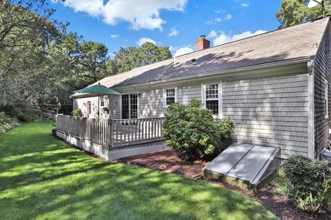 8 Derby Dr, West Barnstable, MA 02668 photo 27