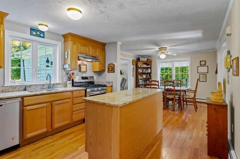 34 Grant Breen Dr, Mashpee, MA 02649 photo 8