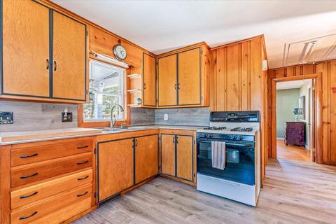 100 Swifts Beach Rd, Wareham, MA 02571 photo 5
