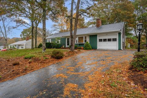 256 Buckskin Path, Centerville, MA 02632 photo 2