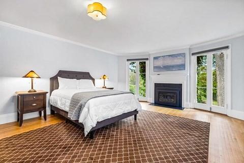 83 Summer Street St, Hingham, MA 02043 photo 25
