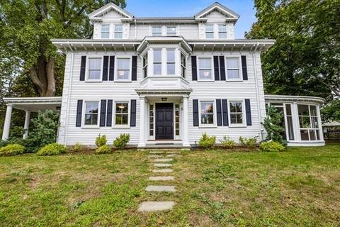 83 Summer Street St, Hingham, MA 02043 photo 2