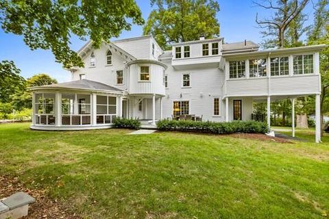 83 Summer Street St, Hingham, MA 02043 photo 1