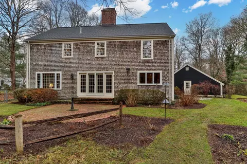 481 Main St, Cotuit, MA 02635 photo 39