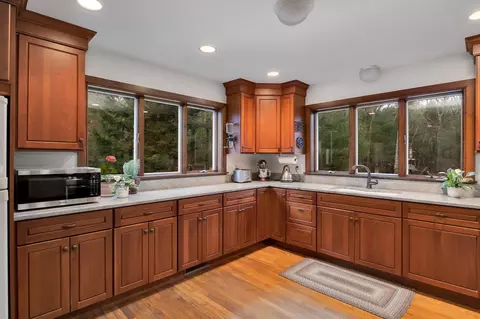 481 Main St, Cotuit, MA 02635 photo 58