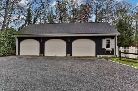 481 Main St, Cotuit, MA 02635 photo 33