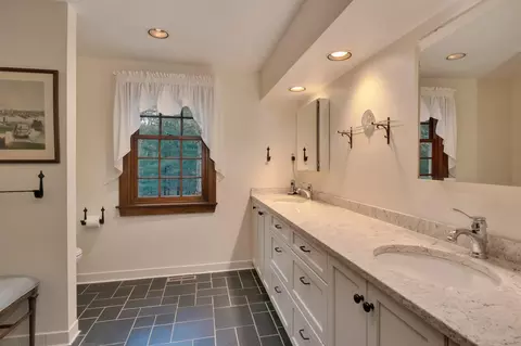 481 Main St, Cotuit, MA 02635 photo 22