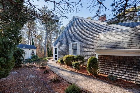 8 Barnacle Ln, Mashpee, MA 02649 photo 30