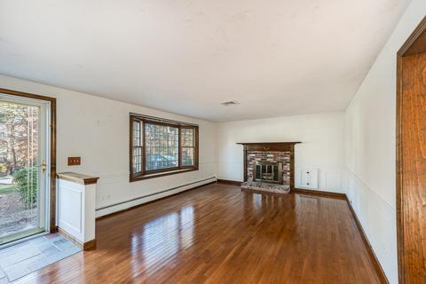 8 Barnacle Ln, Mashpee, MA 02649 photo 5