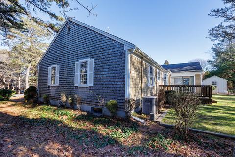 8 Barnacle Ln, Mashpee, MA 02649 photo 40