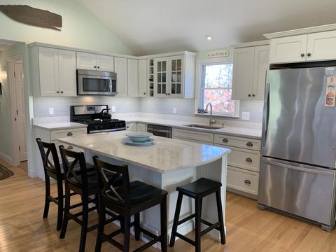 8 Compass Ln, East Dennis, MA 02641 photo 2