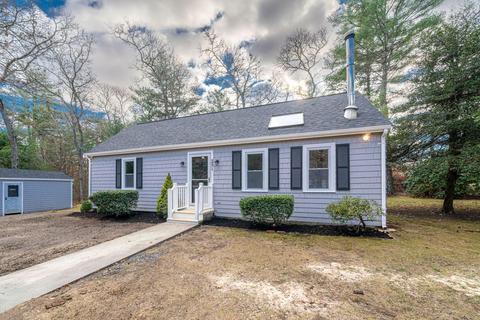 251 Cotuit Rd, Mashpee, MA 02649 photo 1