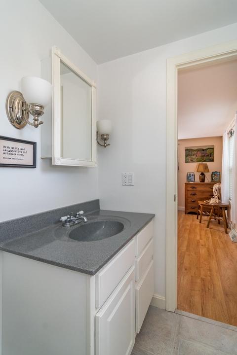 99 Sheaffer Rd, Centerville, MA 02632 photo 12
