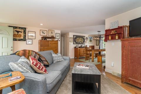 99 Sheaffer Rd, Centerville, MA 02632 photo 5