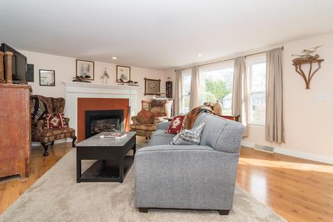 99 Sheaffer Rd, Centerville, MA 02632 photo 4