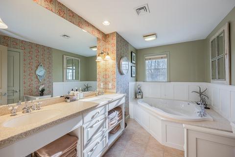 310 Willowbend Dr, Mashpee, MA 02649 photo 28