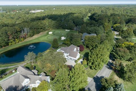 310 Willowbend Dr, Mashpee, MA 02649 photo 2