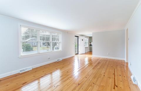 160 Guildford Rd, Centerville, MA 02632 photo 4