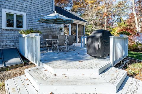 3 Brewster Rd, Mashpee, MA 02649 photo 5
