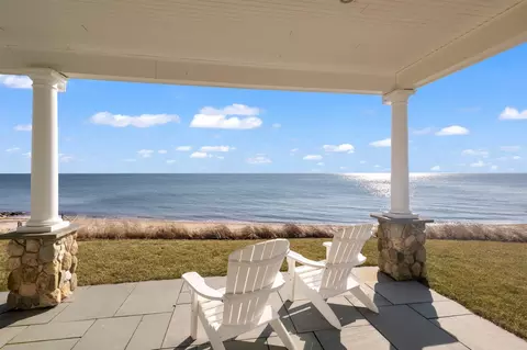 27 Elliot Rd, Mashpee, MA 02649 photo 2