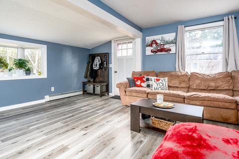 8 Parkwood Dr, Wareham, MA 02571 photo 9