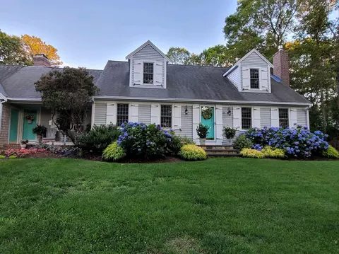 282 Elliott Rd, Centerville, MA 02632 photo 2